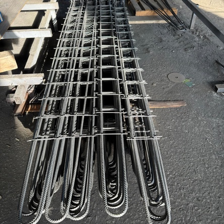 Гнутые каркасы для бетонных плит